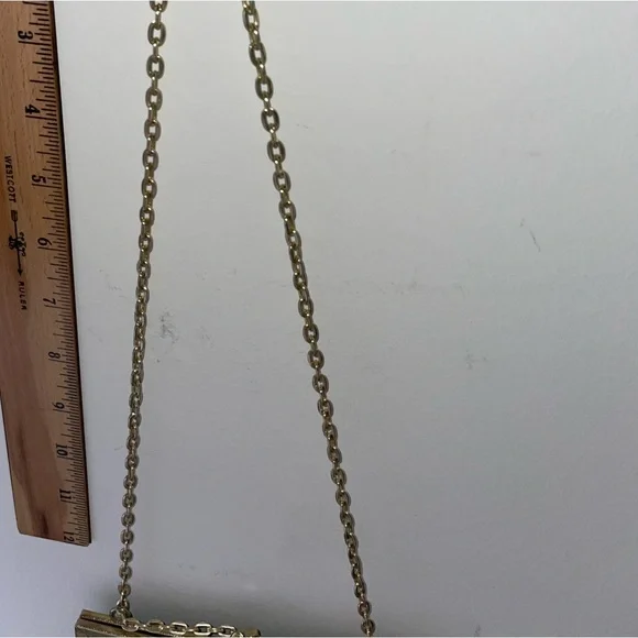 Beaded Hand Purse | Handmade | Gold Chain - Picture 11 of 16